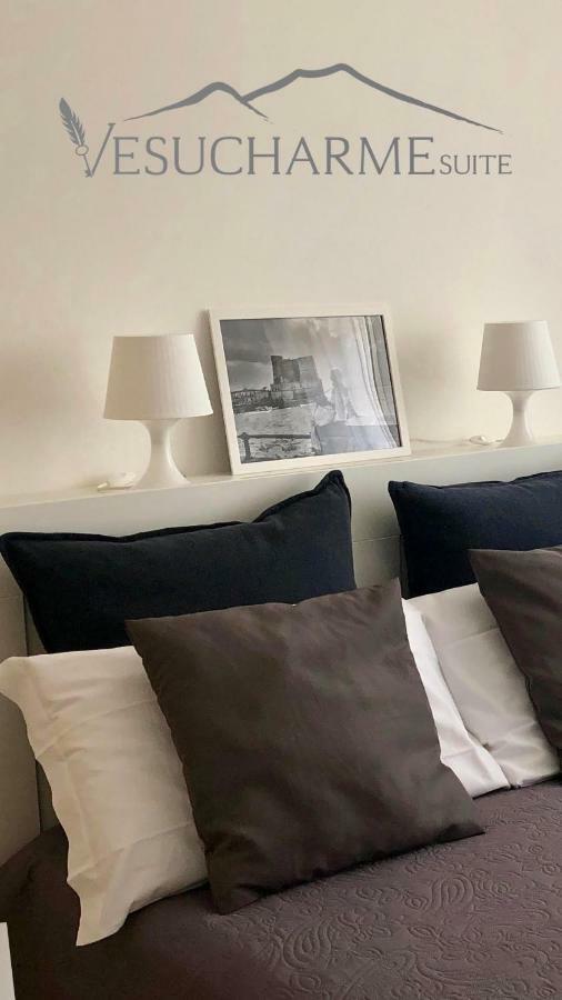 Vesucharme Flat Apartment เนเปิลส์ ภายนอก รูปภาพ