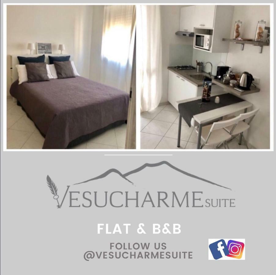 Vesucharme Flat Apartment เนเปิลส์ ภายนอก รูปภาพ